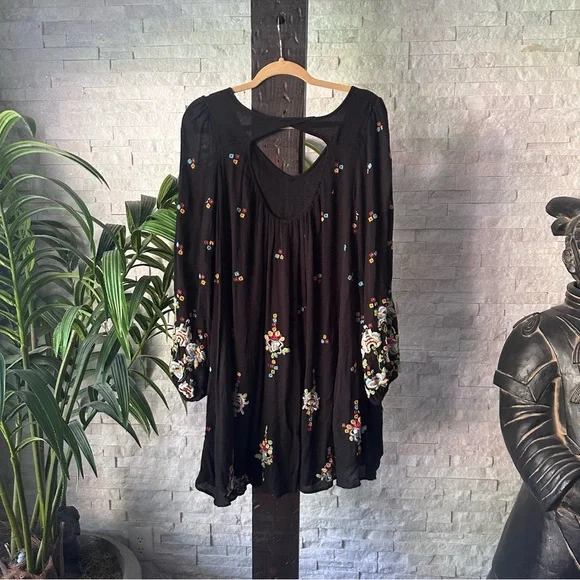 Free People Oxford Embroidered Mini Babydoll Floral Boho Long sleeve Dress M - Picture 10 of 10